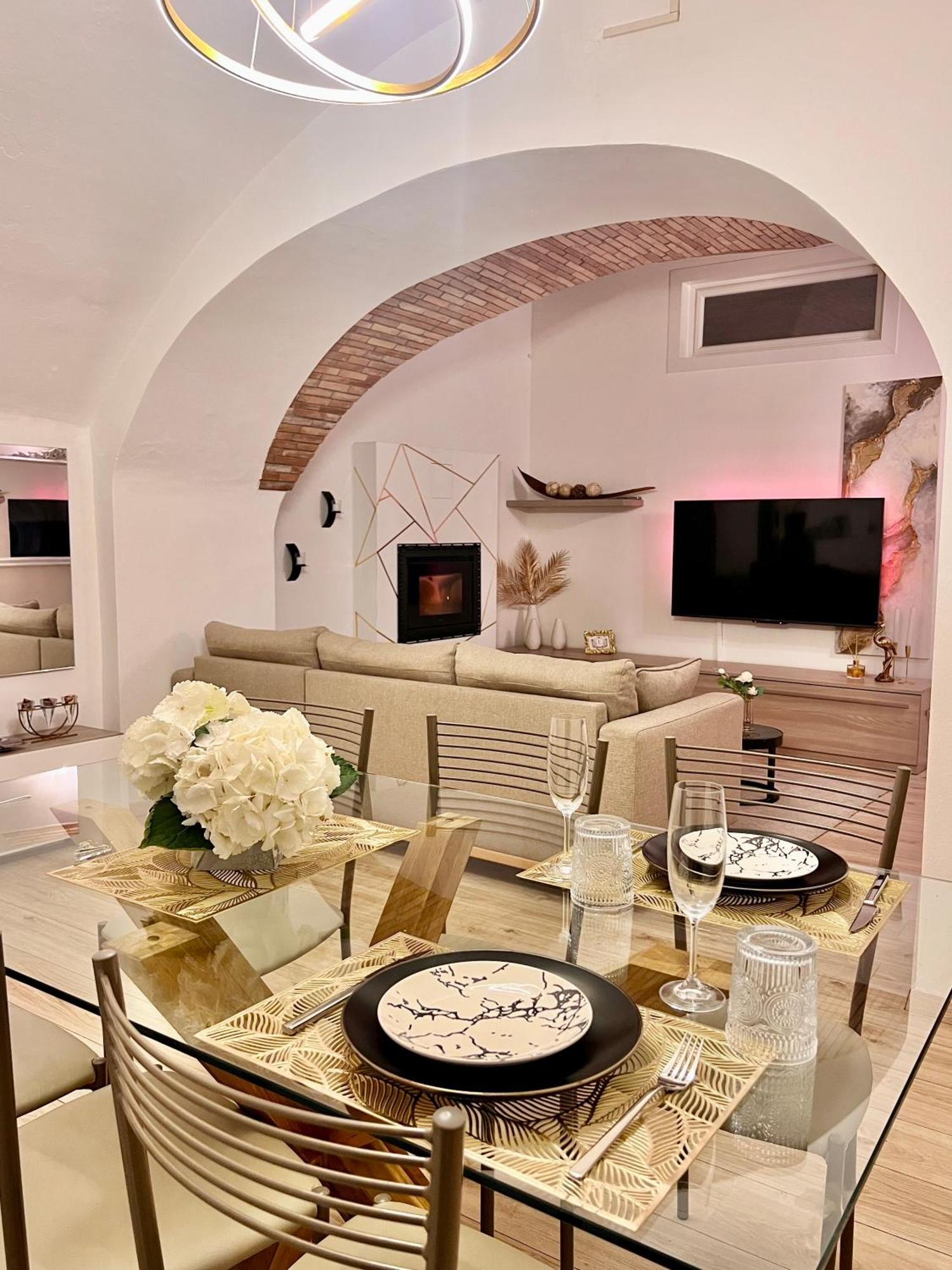 L'Arco Sul Lago • Gold Apartment Castro  Kültér fotó